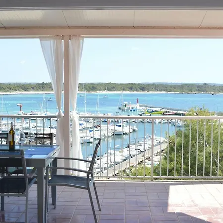 White - Enjoytheseaincolonia We Rent Only From Sat To Sat 公寓 科洛尼亚圣霍尔迪