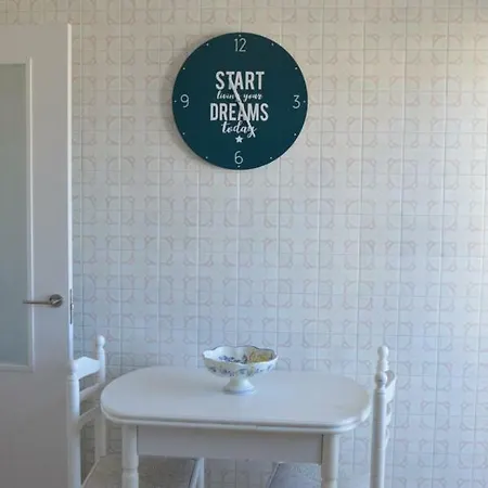 White - Enjoytheseaincolonia We Rent Only From Sat To Sat * 科洛尼亚圣霍尔迪